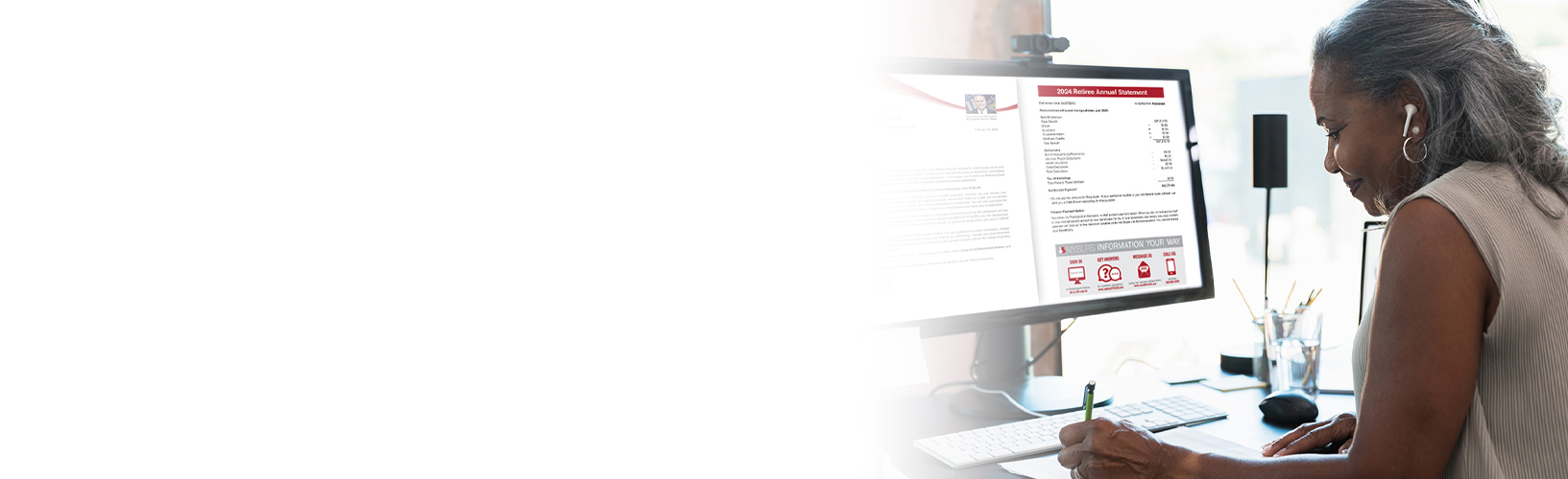 Woman viewing her Retiree Annual Statement on the computer